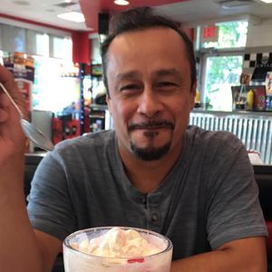 Meet your Posher, Jose luis